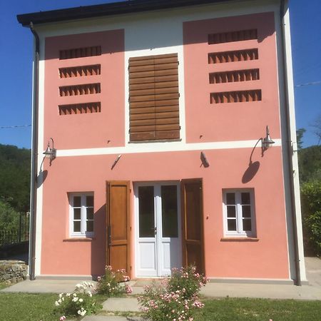 Le Mas Di Laura Hotel Ortonovo ภายนอก รูปภาพ